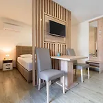 Studio Apartments Marea 2
