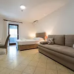 Studio Apartments Marea 2