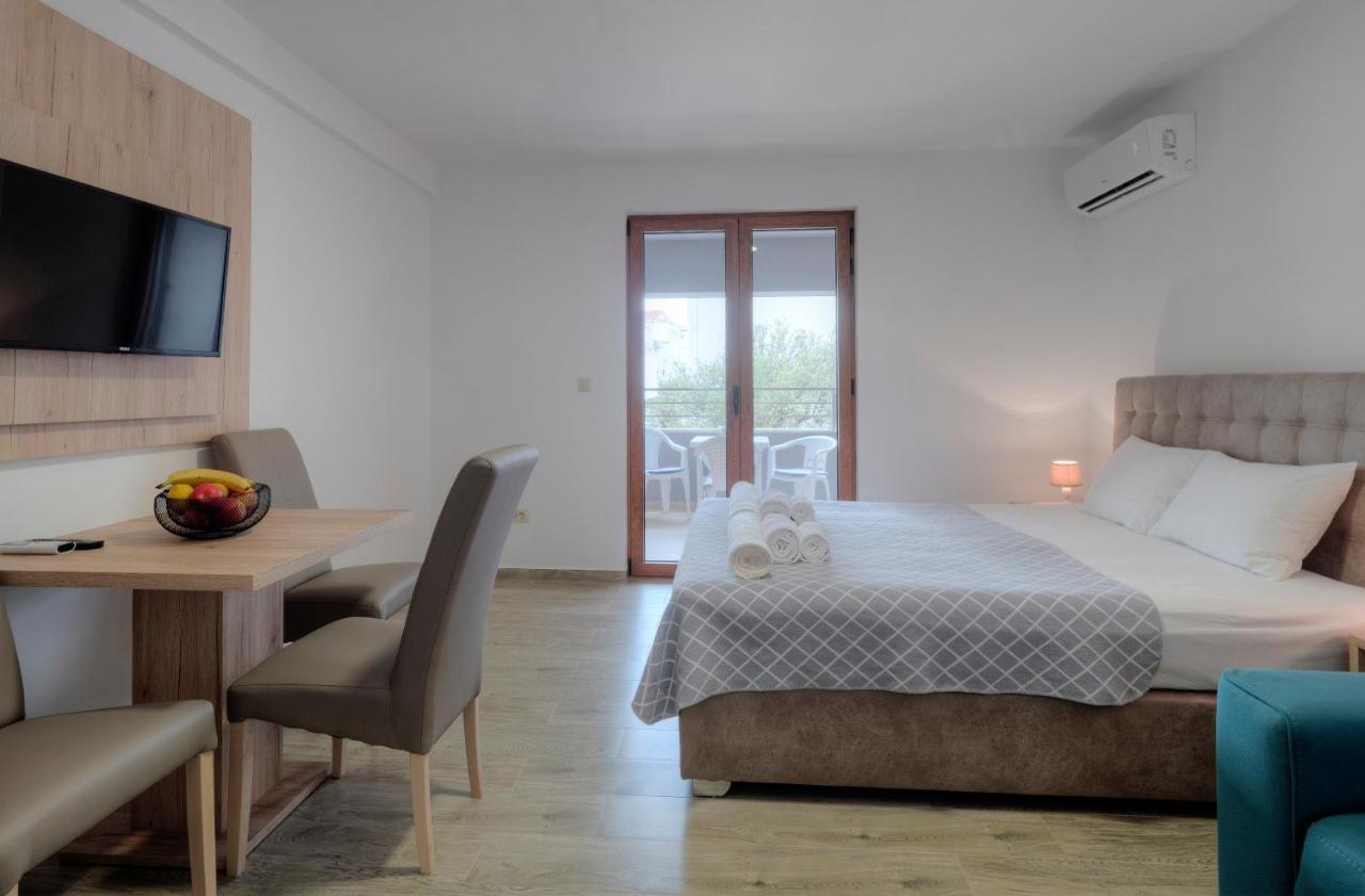 Apartment Marea 2 *