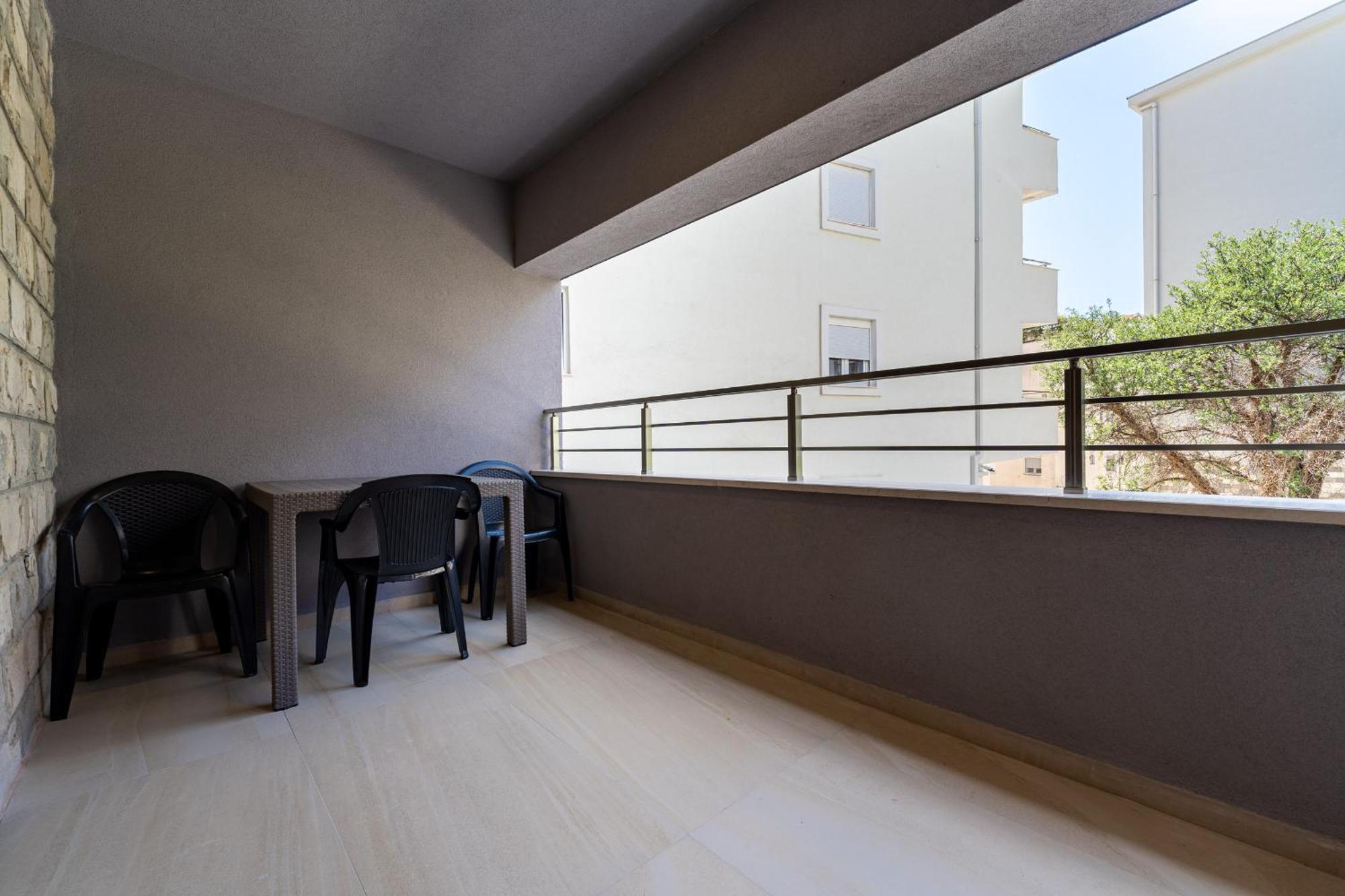 Apartment Marea 2 *